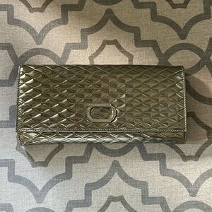 Elegant Platinum Quilted Clutch - Mary Norton